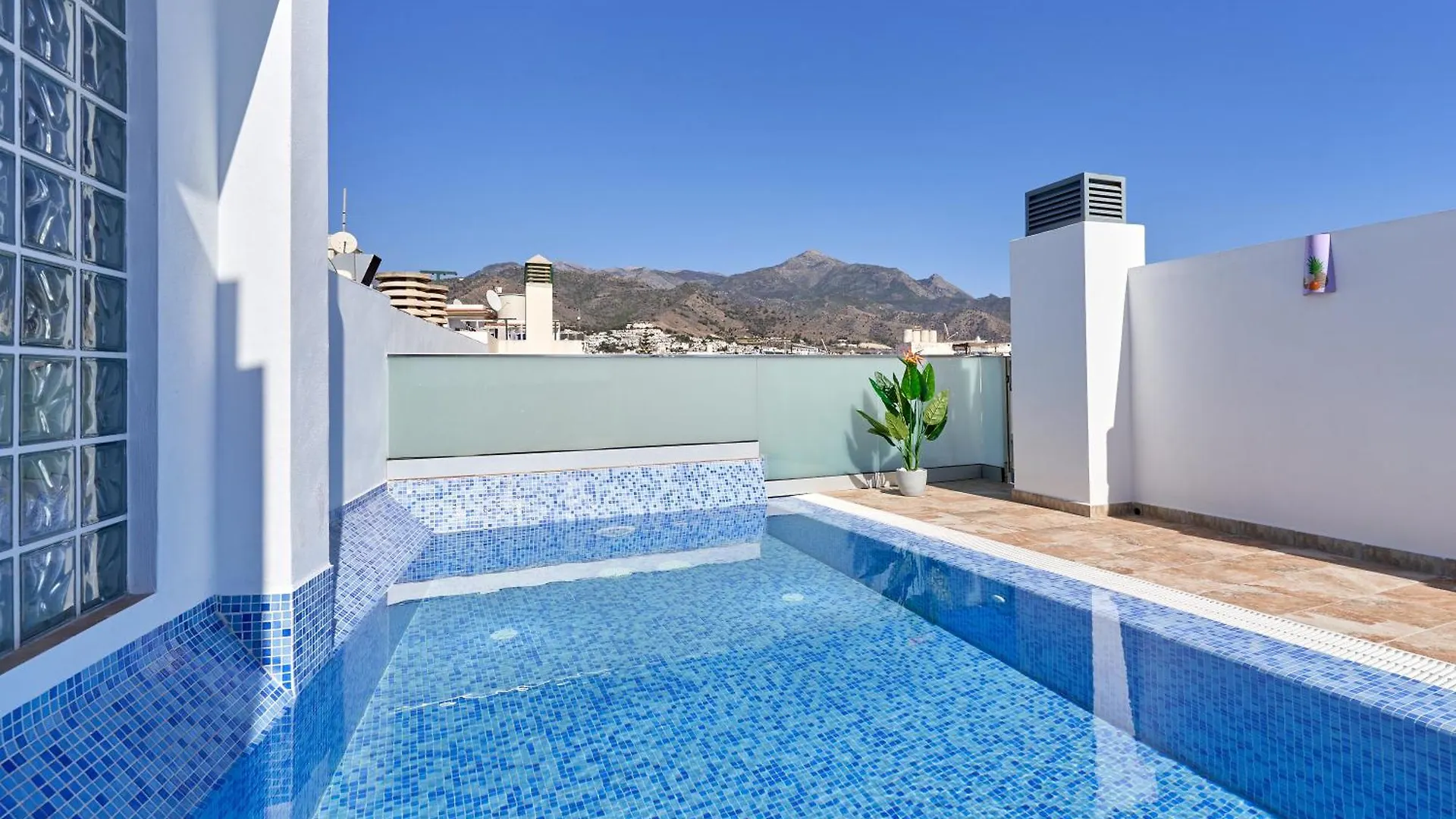 Nerja Boutique 103 Sweet Corner Apartment