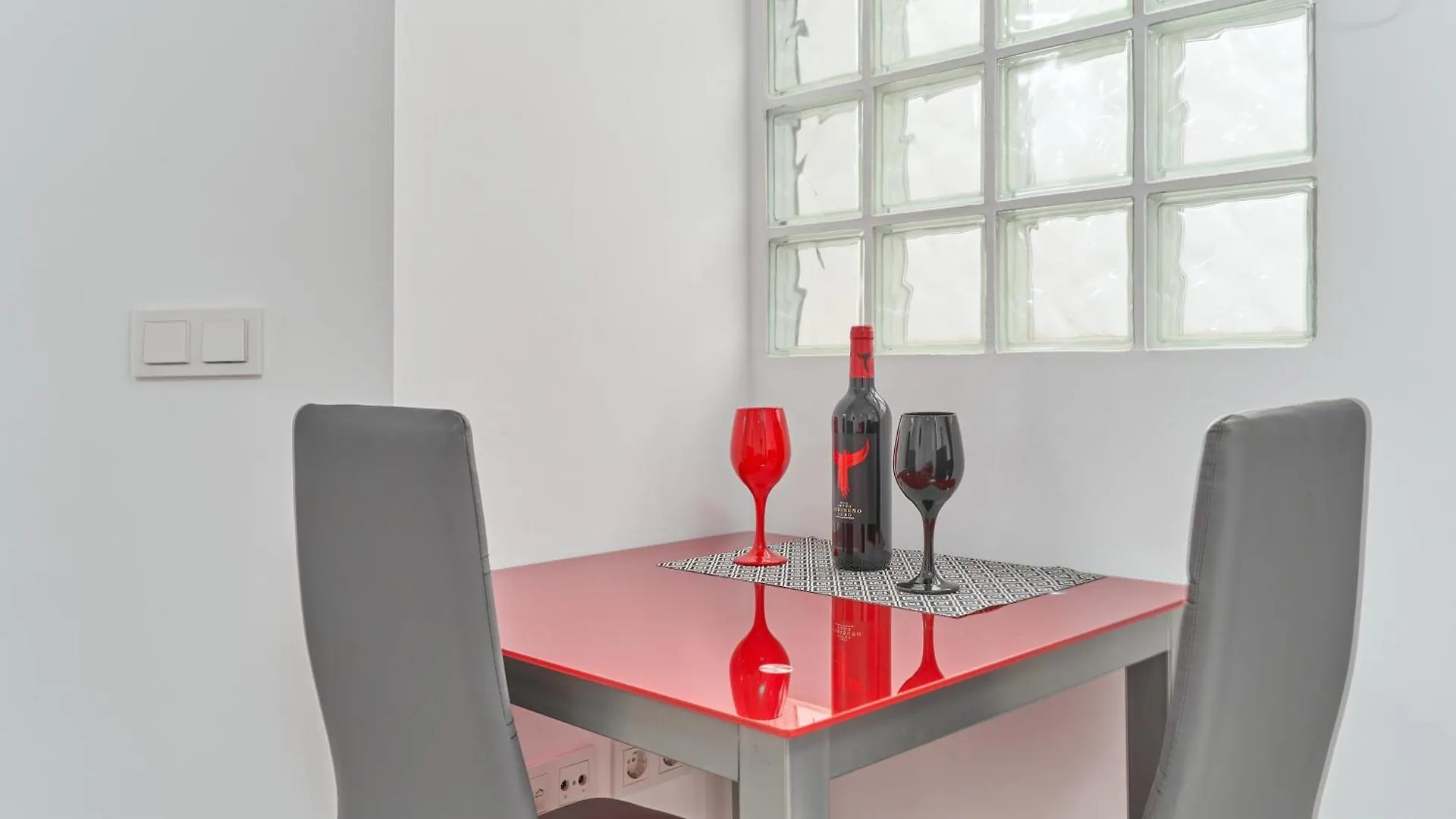 Nerja Boutique 103 Sweet Corner Apartment